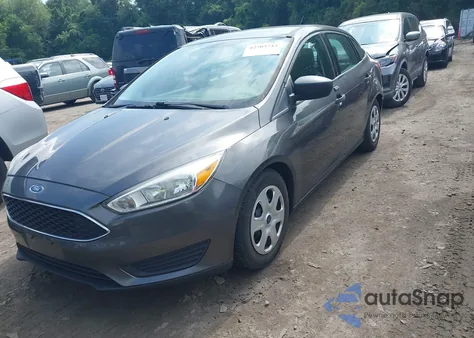 2016 Ford Focus S from USA, damaged, VIN 1FADP3E25GL367452